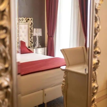 Luxury Liberty House Vendégház